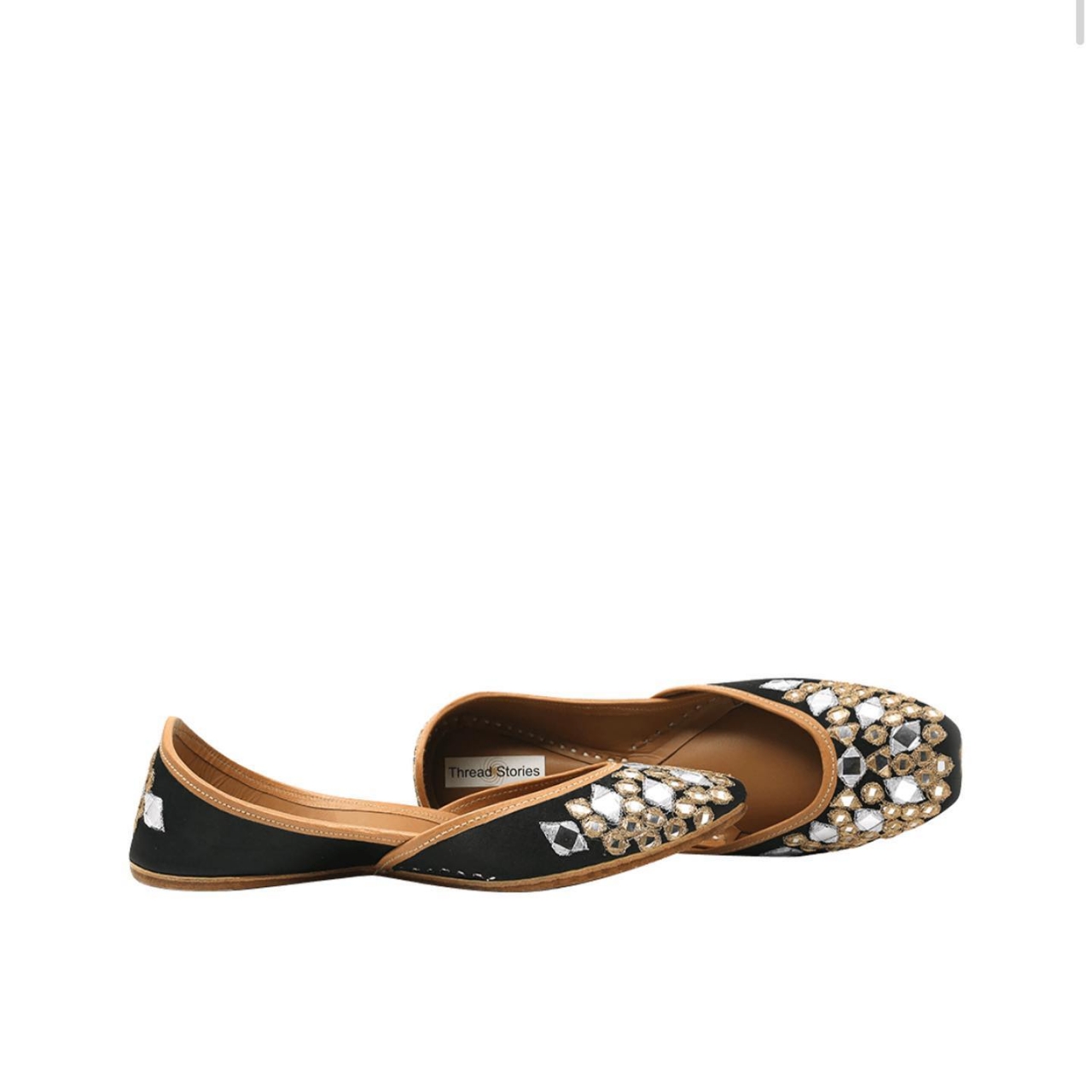 Discover the Best Collection of Juttis Online at Thread Stories - Mumbai