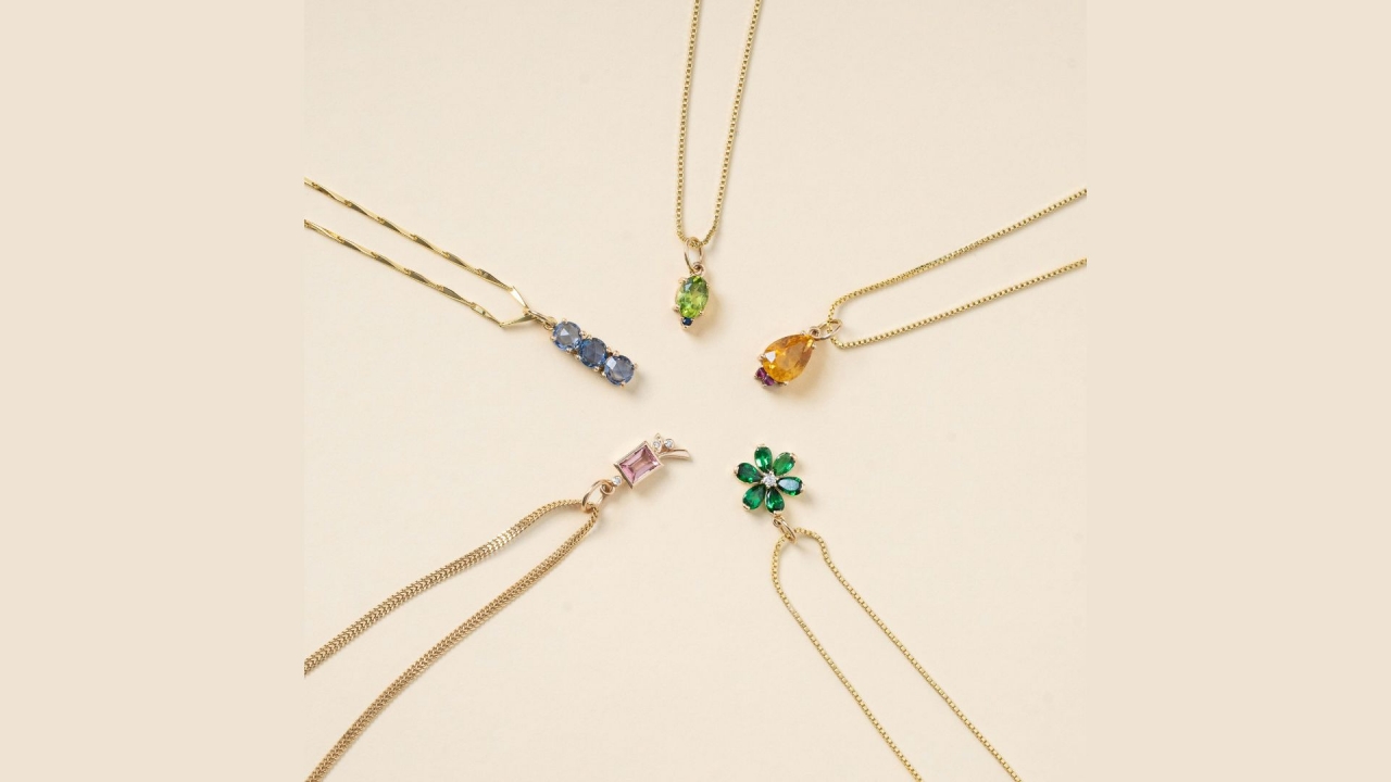 The Signature Shine of Diamond Pendants – Embrace Diamonds - Delhi