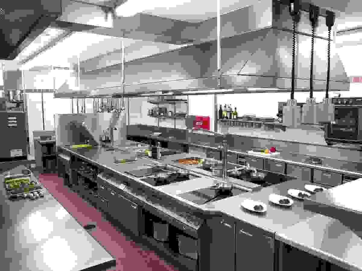Commercial Kitchen Equipment Manufacturer - Delhi