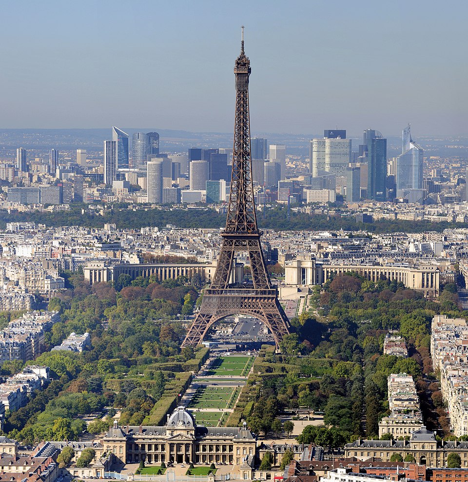 Make Savvy Travel Decisions with BookFlight Price Trend Insights - Delhi