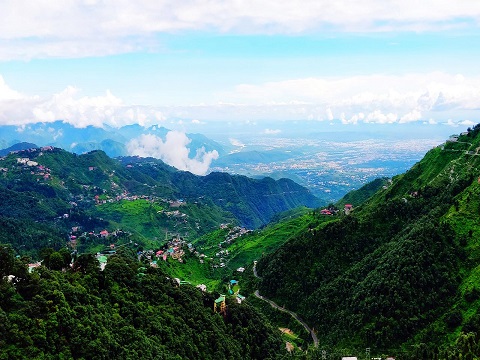 Reliable Dehradun Taxi Service for City and Outstation Tours - Dehradun