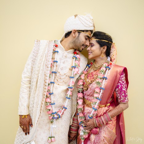 Professional Wedding Photographer in Vijayawada – Candid & Traditional Shoots - Vijayawada